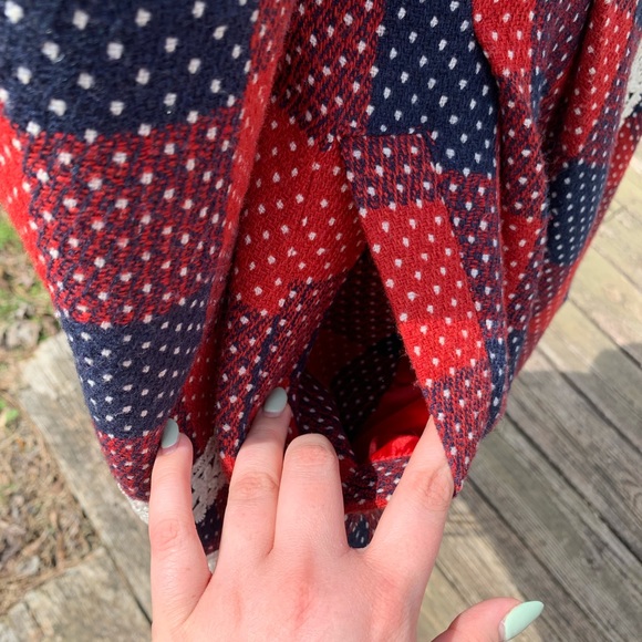 Ryu Cottage-Core Little Red Riding Hood Coat - Picture 9 of 16